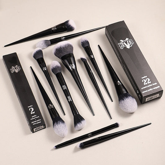Chic Single Makeup Brushes for Women - Premium Brush Sets from Shello's House of Fashion and Beauty - Just £13! Shop now at Shello's House of Fashion and Beauty